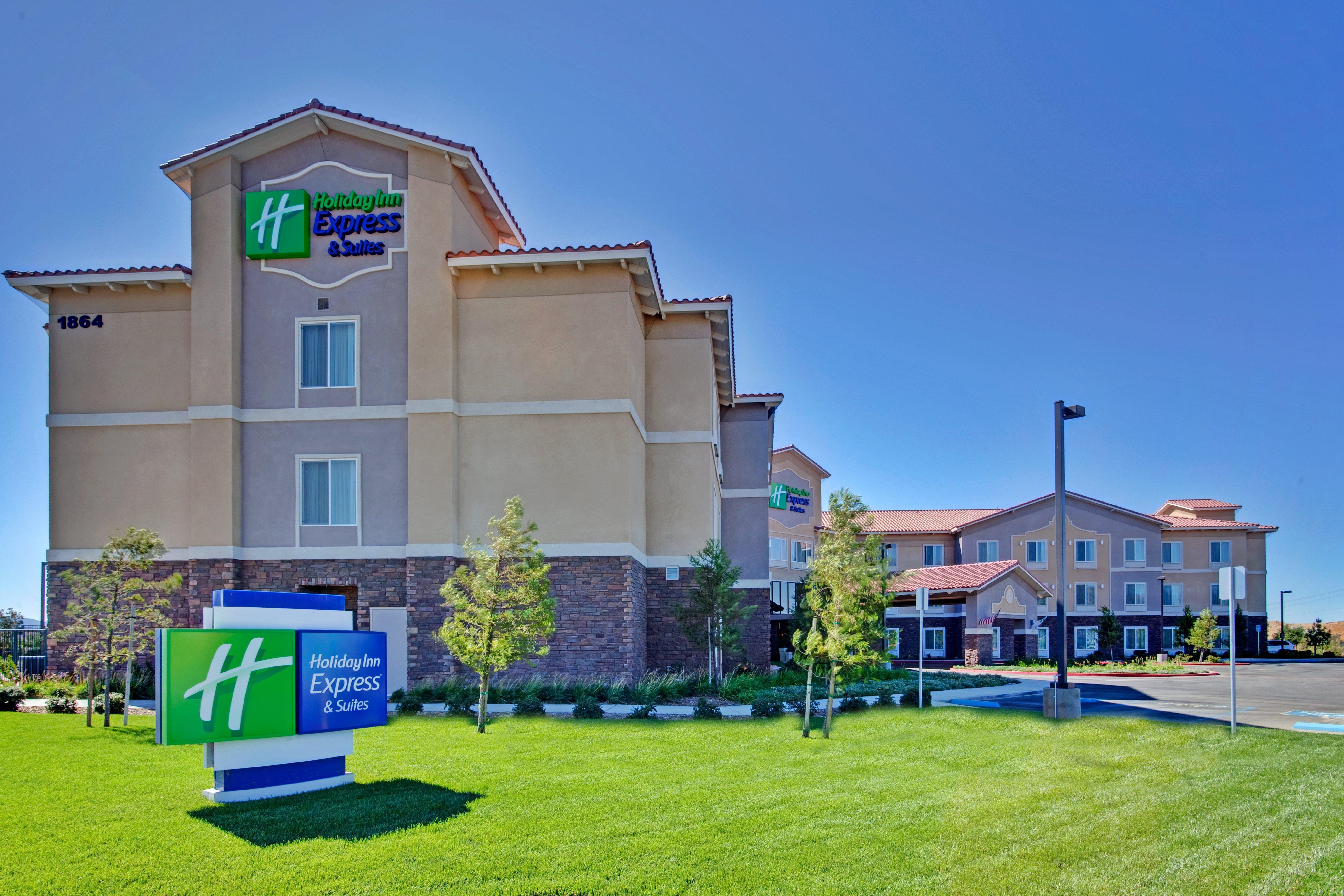 Holiday Inn Express & Suites Beaumont - Oak Valley By Ihg Eksteriør billede